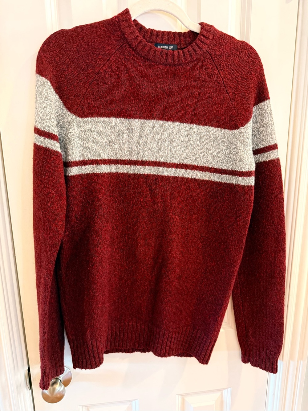 American Eagle Outfitters Burgundy/ Heather Gray Crewneck Sweater Men’s Medium